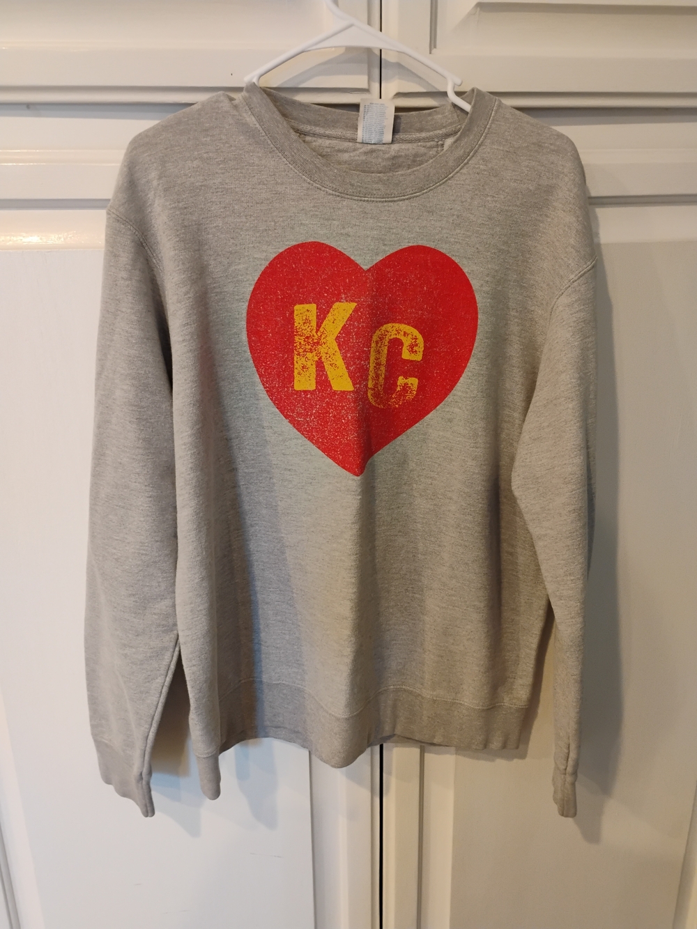 KC Heart Graphic Crewneck Sweater - Gray